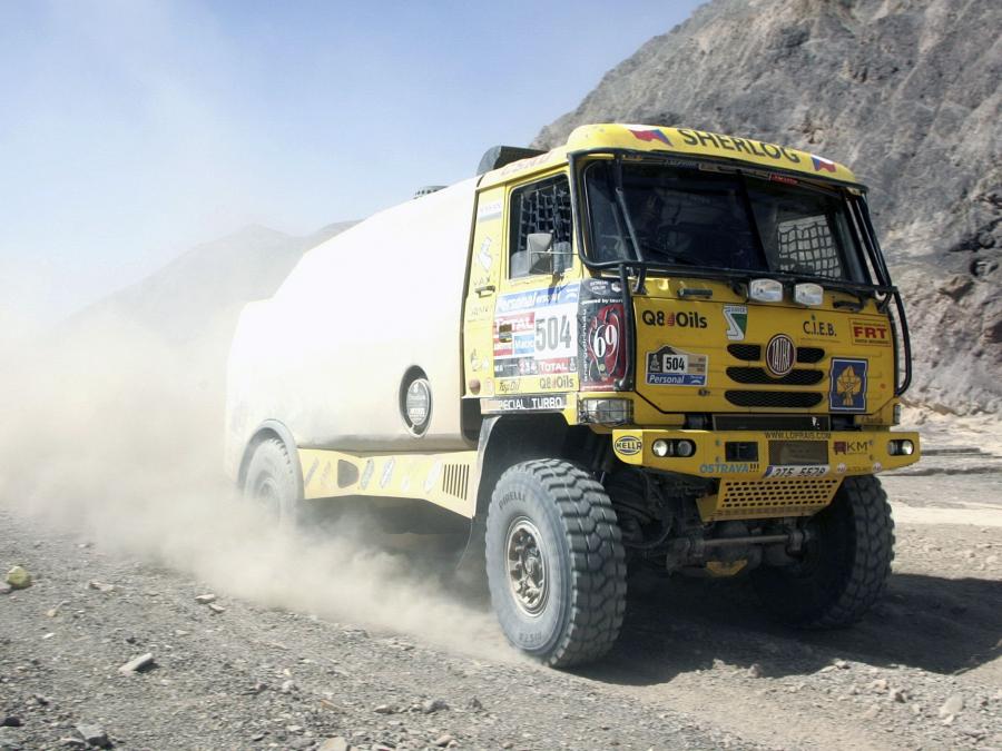  Tatra T815 4x4 Rally Truck 2010 года  (фото 3 из 16)